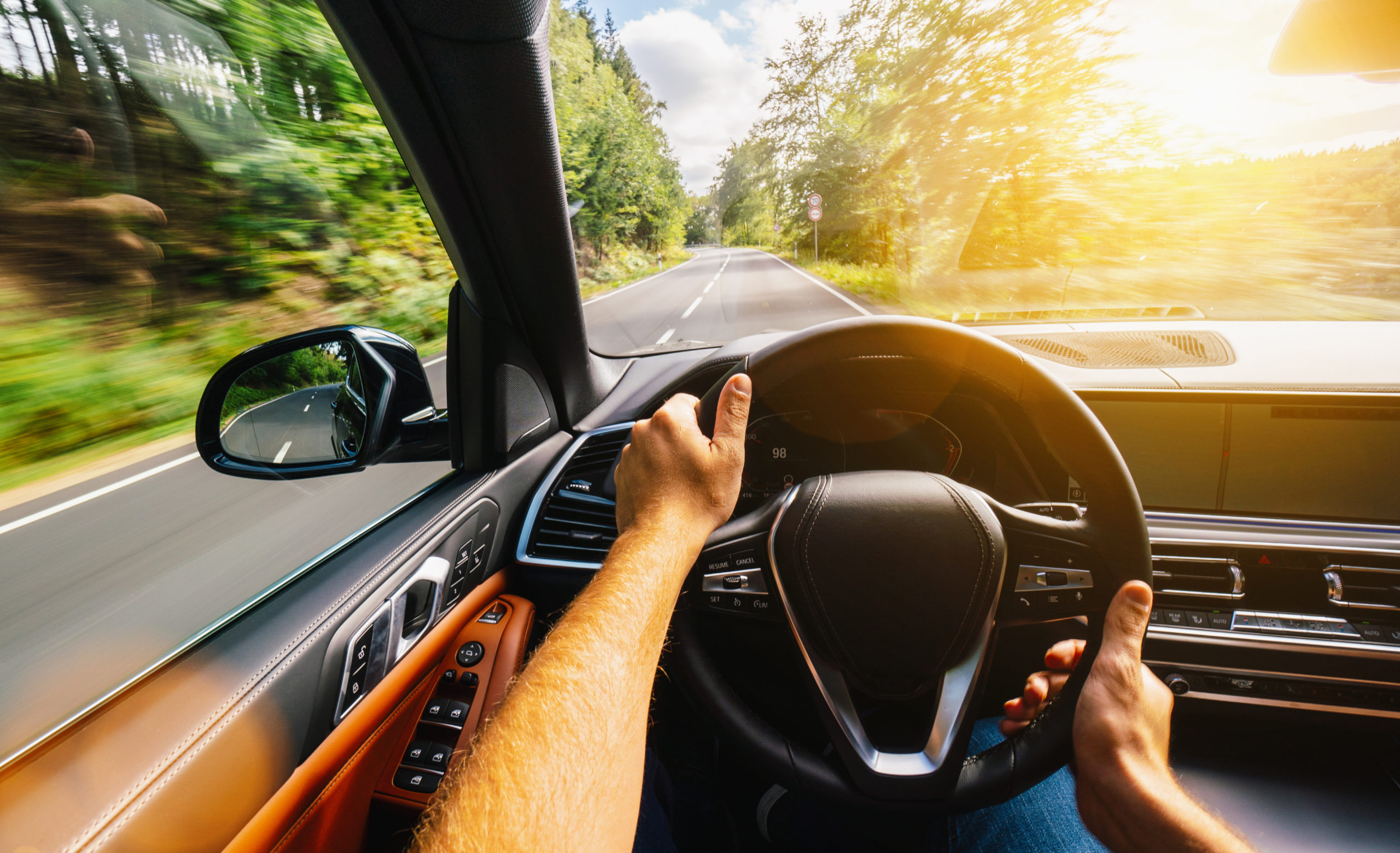 8 Tips for a Safer Driving Experience